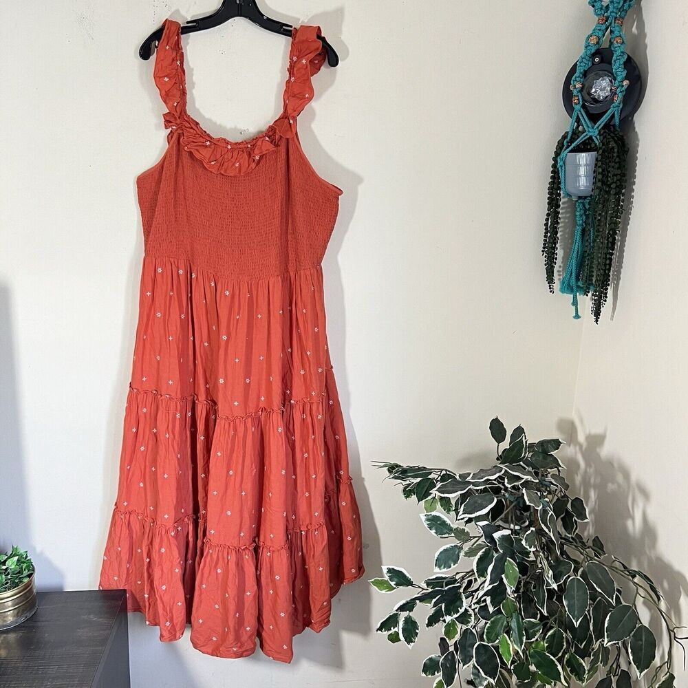 Old Navy Maxi Dress XXL Smocked Daisy Embroidered Long Tiered Cottagecore Boho